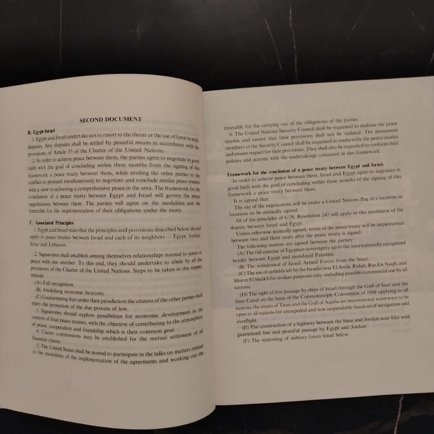 The Camp David Conference مؤتمر كامب ديفيد – الطريق إلى حل شامل \ Booklet