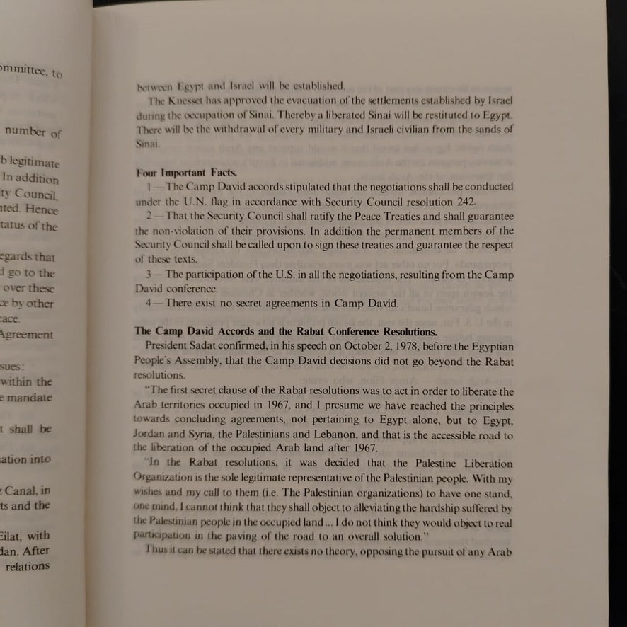 The Camp David Conference مؤتمر كامب ديفيد – الطريق إلى حل شامل \ Booklet
