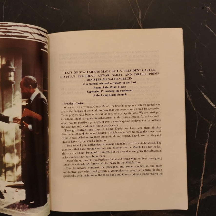 The Camp David Conference مؤتمر كامب ديفيد – الطريق إلى حل شامل \ Booklet