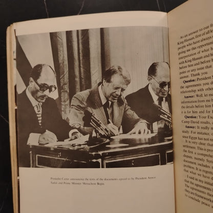 The Camp David Conference, the Road to a Comprehensive Solution \ Booklet