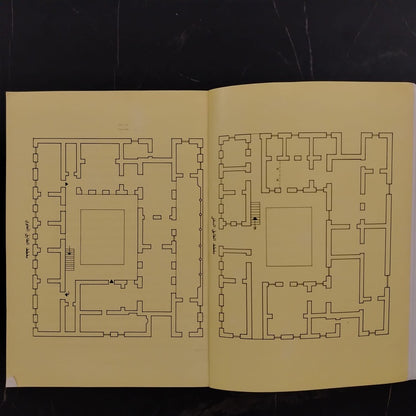 Guide to the Museum of Costumes  دليل متحف الأزياء والمأثورات الشعبية  \ Book